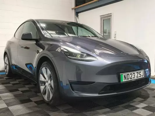 Tesla Model Y Auto RWD 5dr