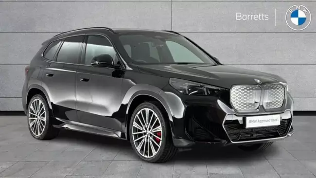 BMW iX1 20 66.5kWh Shadow Edition Auto eDrive 5dr (11kW Charger)