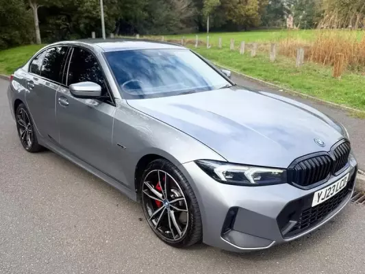 BMW 3 Series 2.0 330e 12kWh M Sport Auto Euro 6 (s/s) 4dr
