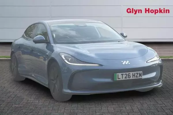 MG MG IM5 75kWh Standard Range Saloon Auto 5dr