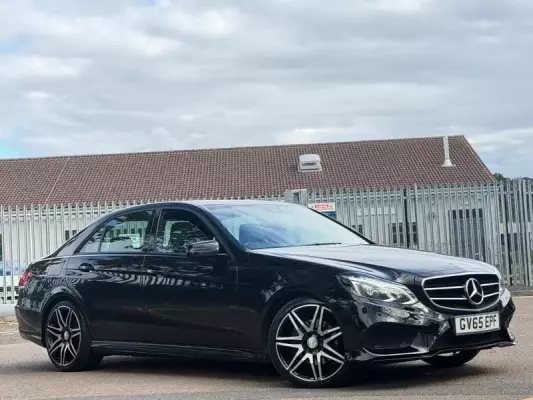 Mercedes-Benz E Class 2.1 E220 BlueTEC AMG Night Edition G-Tronic+ Euro 6 (s/s) 4dr