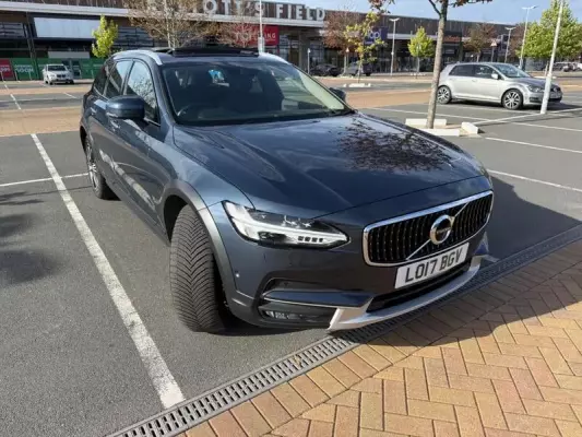 Volvo V90 Cross Country 2.0 D5 PowerPulse Pro Auto AWD Euro 6 (s/s) 5dr