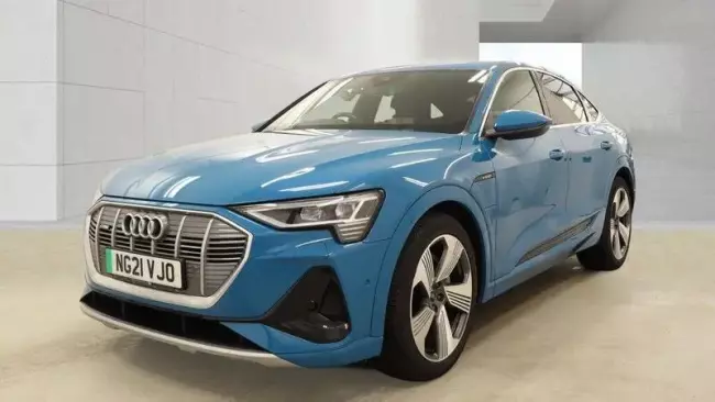 Audi e-tron 55 S line Sportback Auto quattro 5dr 95kWh (11kW Charger)