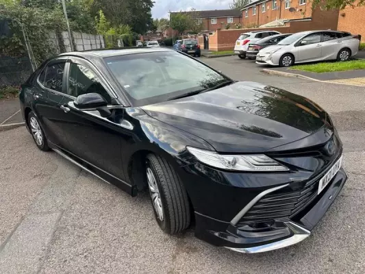 Toyota Camry 2.5 VVT-h Design CVT Euro 6 (s/s) 4dr
