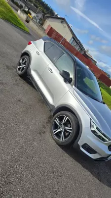Volvo XC40 2.0 D4 First Edition Auto AWD Euro 6 (s/s) 5dr