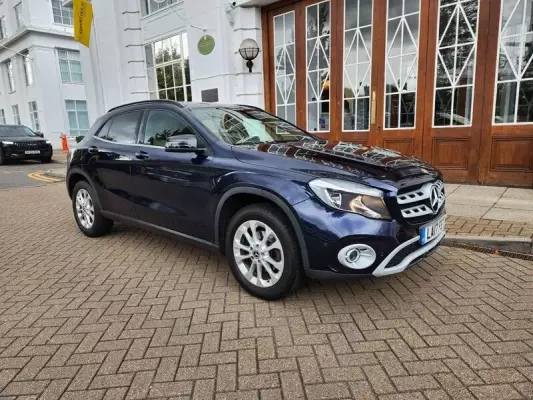 Mercedes-Benz GLA 1.6 GLA200 SE (Executive) 7G-DCT Euro 6 (s/s) 5dr