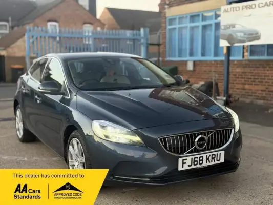 Volvo V40 1.5 T3 GPF Inscription Auto Euro 6 (s/s) 5dr