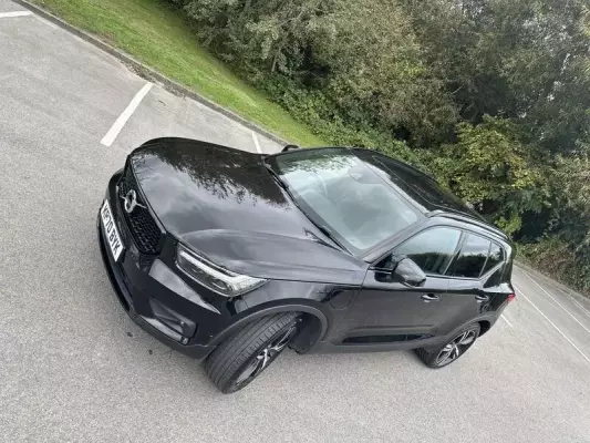 Volvo XC40 1.5h T4 Recharge 10.7kWh R-Design Auto Euro 6 (s/s) 5dr