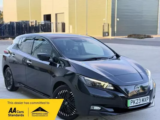 Nissan Leaf 39kWh Tekna Auto 5dr