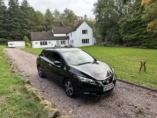 Nissan Leaf 40kWh N-Connecta Auto 5dr