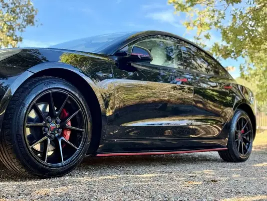 Tesla Model 3 (Dual Motor) Long Range Auto 4WDE 4dr