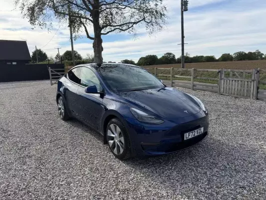 Tesla Model Y (Dual Motor) Long Range Auto 4WDE 5dr