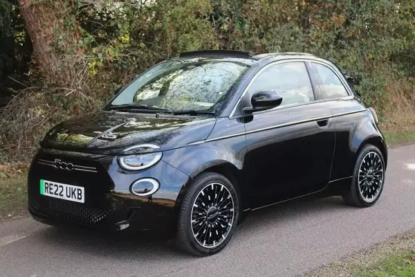 Fiat 500e C 42kWh La Prima Auto 2dr