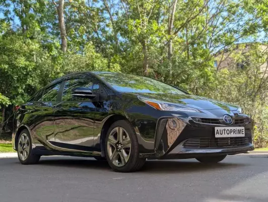 Toyota Prius 1.8 VVT-h Business Edition CVT Euro 6 (s/s) 5dr