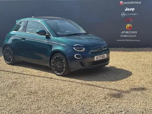 Fiat 500e 42kWh La Prima Auto 3dr