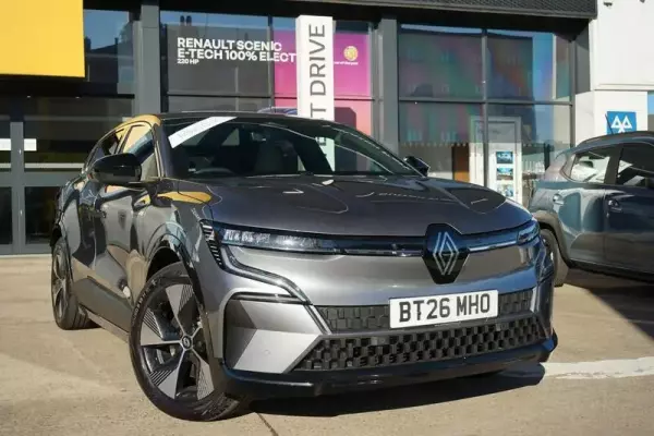 Renault Megane E-Tech comfort range 60kWh techno Auto 5dr (11kW Charger)