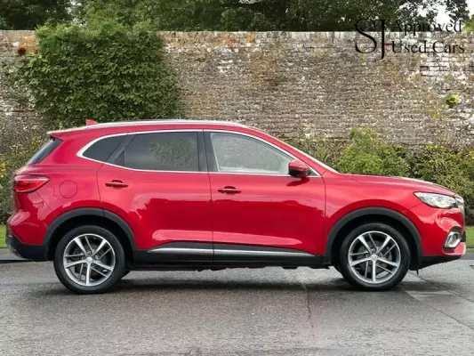 MG MG HS 1.5 T-GDI 16.6kWh Exclusive Auto Euro 6 (s/s) 5dr
