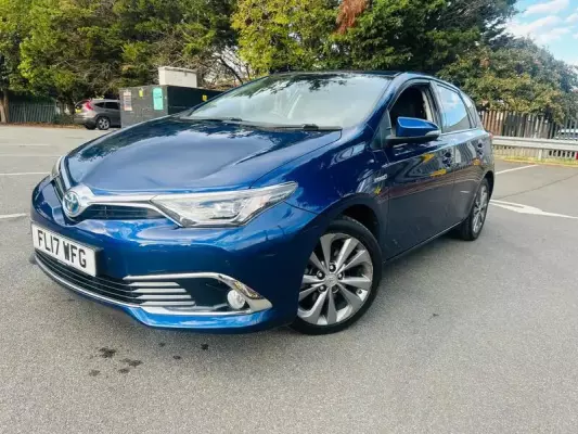 Toyota Auris 1.8 VVT-h Excel CVT Euro 6 (s/s) 5dr (Safety Sense)