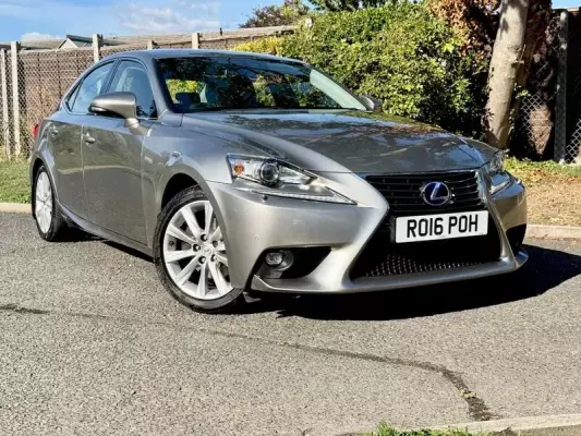Lexus IS 2.5 300h Executive Edition E-CVT Euro 6 (s/s) 4dr