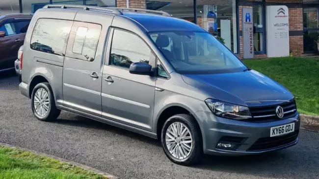 Volkswagen Caddy Maxi Life 2.0 TDI BlueMotion Tech MPV 5dr Diesel DSG Euro 6 (s/s) (150 ps)