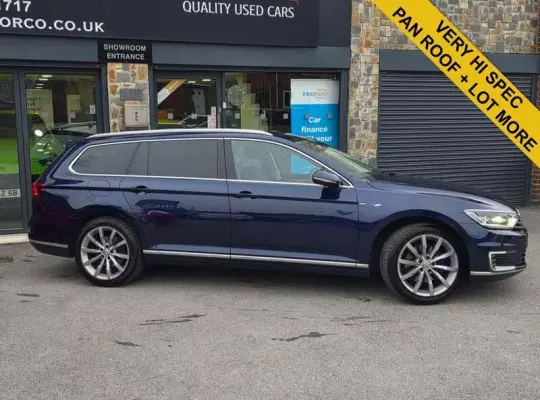 Volkswagen Passat 1.4 TSI GTE Advance DSG Euro 6 (s/s) 5dr