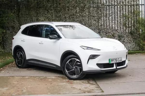 MG MGS5 64kWh Trophy Long Range Auto 5dr