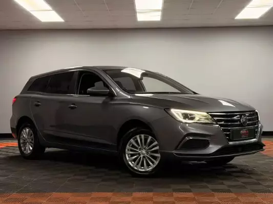 MG MG5 61.1kWh Excite Long Range Auto 5dr