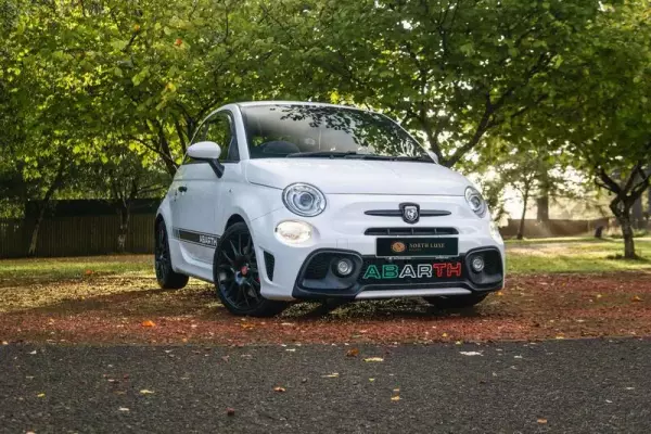 Abarth 595 1.4 T-Jet Competizione Euro 6 3dr