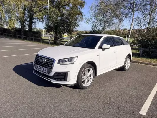 Audi Q2 1.0 TFSI 30 S line Euro 6 (s/s) 5dr