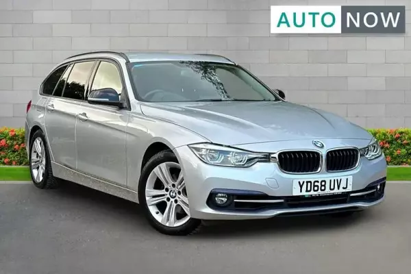 BMW 3 Series 1.5 318i Sport Touring Auto Euro 6 (s/s) 5dr
