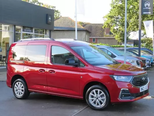 Ford Tourneo Connect 2.0 EcoBlue Titanium DCT Euro 6 (s/s) 5dr