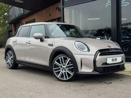 MINI Hatch 1.5 Cooper Exclusive Steptronic Euro 6 (s/s) 5dr