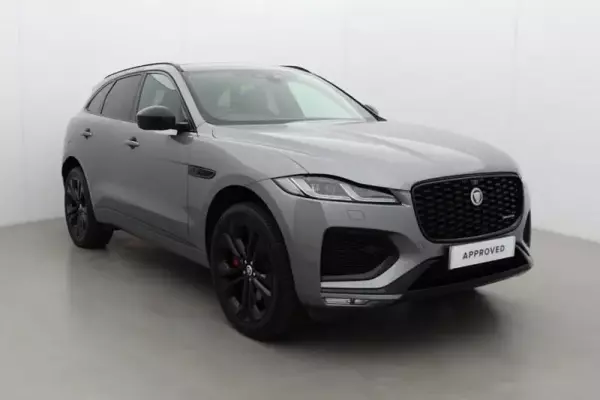 Jaguar F-PACE 2.0 P400e 19.3kWh R-Dynamic HSE Black Auto AWD Euro 6 (s/s) 5dr