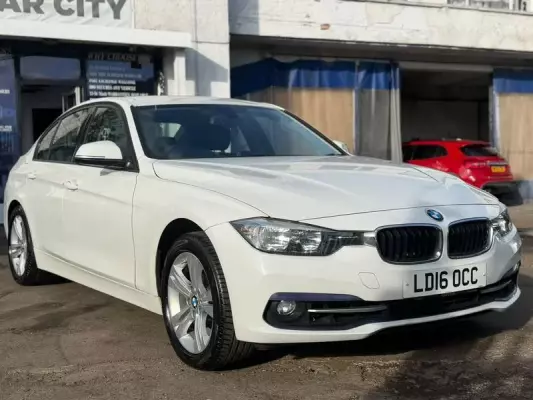BMW 3 Series 1.5 318i Sport Auto Euro 6 (s/s) 4dr