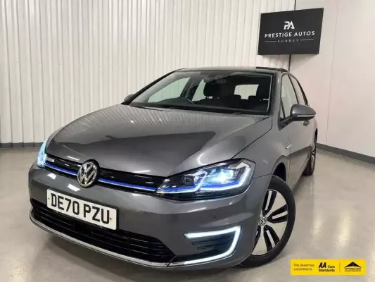 Volkswagen e-Golf 35.8kWh e-Golf Auto 5dr