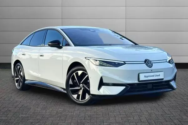 Volkswagen ID.7 Pro 77kWh Match Plus Fastback Auto 5dr