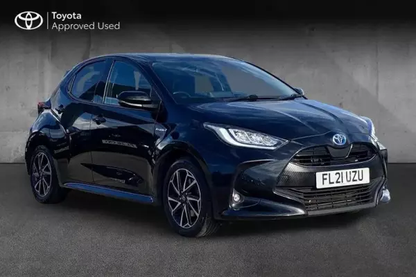 Toyota Yaris 1.5 VVT-h Design E-CVT Euro 6 (s/s) 5dr