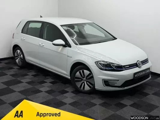 Volkswagen e-Golf 35.8kWh e-Golf Auto 5dr