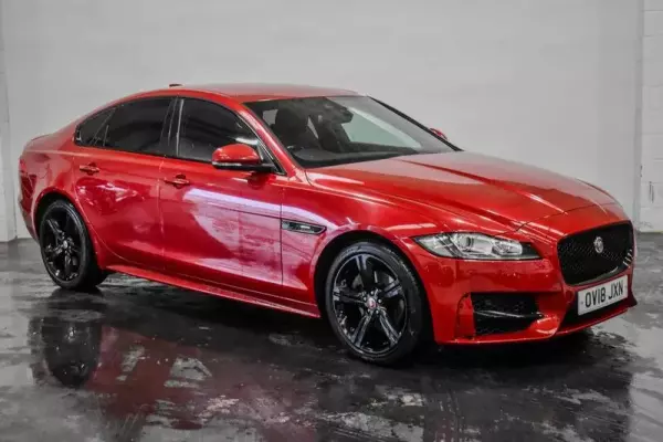 Jaguar XF 2.0d R-Sport Auto Euro 6 (s/s) 4dr