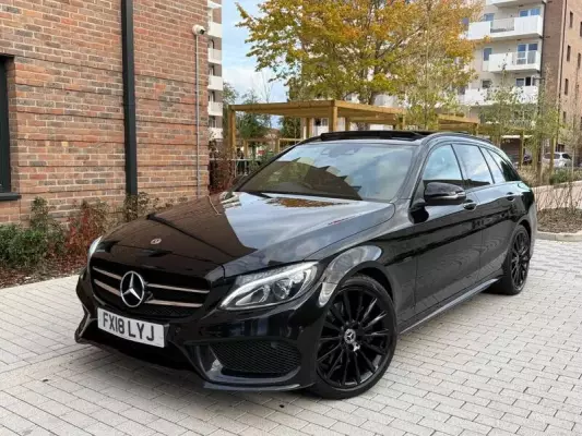 Mercedes-Benz C Class 2.0 C350e 6.4kWh AMG Line (Premium Plus) G-Tronic+ Euro 6 (s/s) 5dr