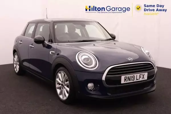 MINI Hatch 1.5 Cooper Classic Steptronic Euro 6 (s/s) 5dr