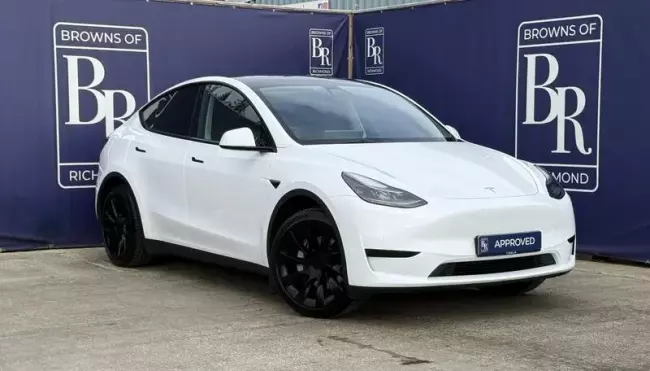 Tesla Model Y Auto RWD 5dr