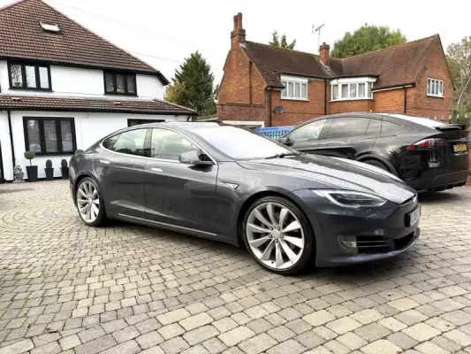 Tesla Model S 90D (Dual Motor) Auto 4WD 5dr