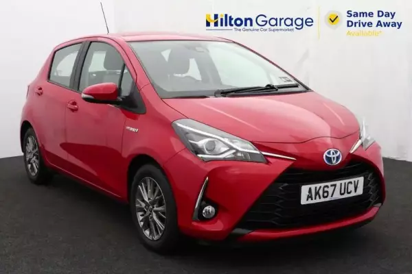 Toyota Yaris 1.5 VVT-h Icon E-CVT Euro 6 (s/s) 5dr