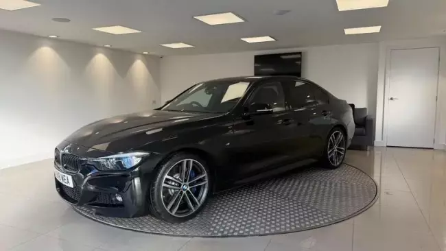 BMW 3 Series 3.0 330d M Sport Shadow Edition Auto Euro 6 (s/s) 4dr