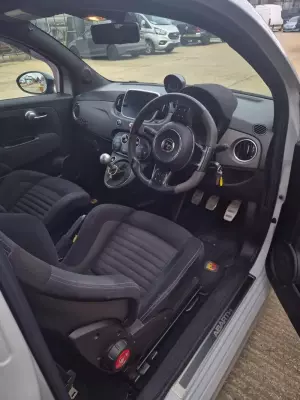 Abarth 595 1.4 T-Jet Competizione Euro 6 3dr
