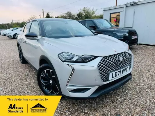 DS AUTOMOBILES DS 3 CROSSBACK E-TENSE 50kWh Prestige Crossback Auto 5dr