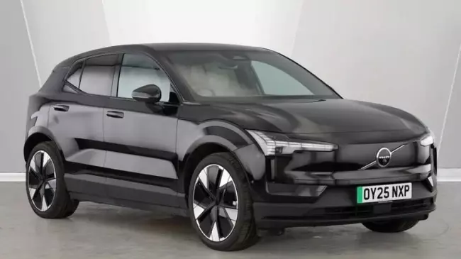Volvo EX30 Twin Performance 69kWh Ultra Auto AWD 5dr