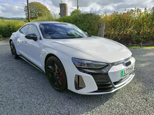 Audi RS e-tron GT 93.4kWh Carbon Vorsprung Auto quattro 4dr