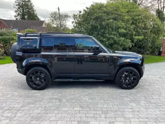 Land Rover Defender 110 2.0 P400e 15.4kWh X-Dynamic S Auto 4WD Euro 6 (s/s) 5dr